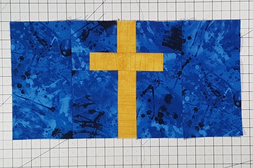 Step 6 Cat Quilt Block: With right sides together stitch "ears" unit to "face/jawline" unit. Step 4a Cross Quilt Block Pattern: add short borders to six-inch size block.