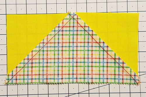 backside of flying geese rectangle unit