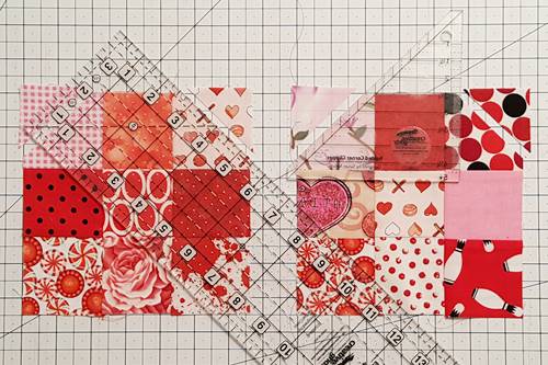 Step 4b Heart Quilt Block Pattern: Clip Top Corners of squares in Row 1 Step 4b Heart Quilt Block Pattern: Clip Top Corners of squares in Row 1